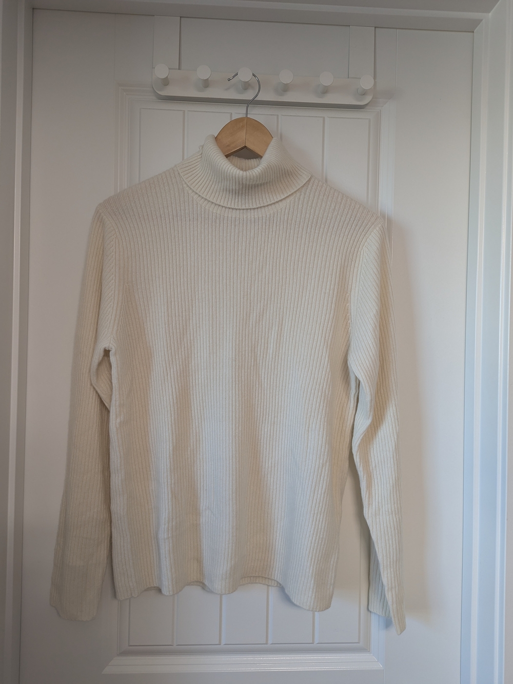 NWT Vintage Lands' End Ivory Cashmere Turtleneck M